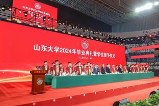 ?罗马诺晒2023进球榜发问：谁会拿下2023金靴？C罗or哈兰德？